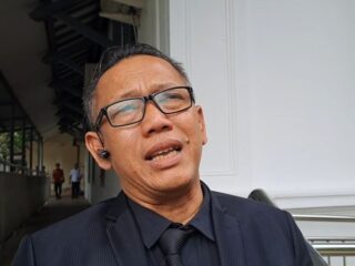 Pelapor Ijazah Jokowi Ditetapkan sebagai Tersangka Pemalsuan Dokumen