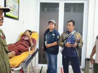 Pengendara Motor Tanpa Busana dan Terantai Kecelakaan di Cikampek, Diduga Alami Gangguan Jiwa
