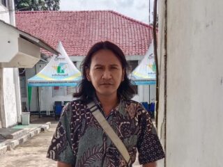 Dugaan Penghalangan Tugas Jurnalistik dan Pemaksaan Pembelian Seragam di SMPN 1 Purwasari, Disdik Karawang Diminta Bertindak Tegas