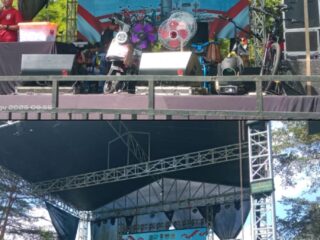 MERIAHKAN HUT RI KE-81,HUT DESA MEKARMUKTI -43 DAN HUT ZEO KE -4 DI ALUN-ALUN DESA MEKARMUKTI CIAMIS