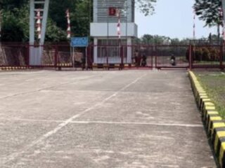 SUDAH HABIS PULUHAN MILYAR, INVESTOR DI PT DEAN INDUSTRIAL PARK KARAWANG DILARANG MASUK LAHAN SENDIRI
