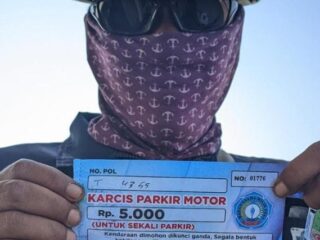 BUMDes Mulya Sari Diduga Pungli Parkir, Kontraktor & Pekerja Serabutan Merasa Dicekik