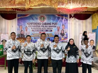 Profesor Dr Sutan Nasomal SH MH Harapkan ,KONFERENSI XXIII PGRI CABANG PULAU BANYAK TAHUN 2026: PERKUAT SOLIDARITAS GURU, WUJUDKAN TRANSFORMASI PENDIDIKAN MENUJU INDONESIA EMAS