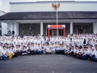 Hari Santri 2026, Bupati Herdiat Ajak Santri Ciamis Jadi Pelopor Persatuan dan Penggerak Ekonomi